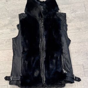GUESS Black Faux Fur & Leather Quilted Vest